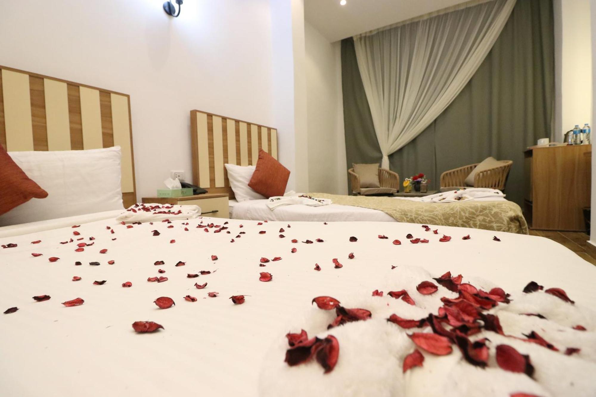 West Pyramids Hotel Kafret el-Gabal Dış mekan fotoğraf