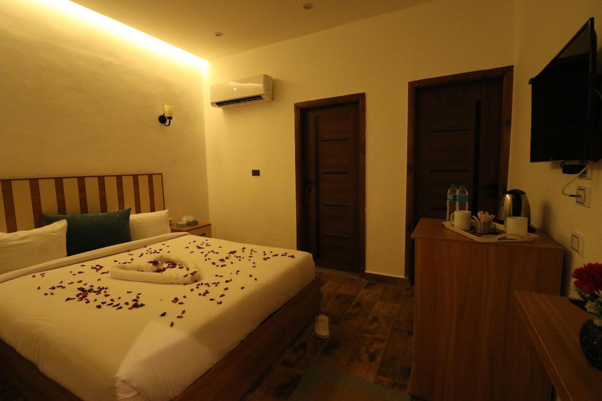 West Pyramids Hotel Kafret el-Gabal Dış mekan fotoğraf
