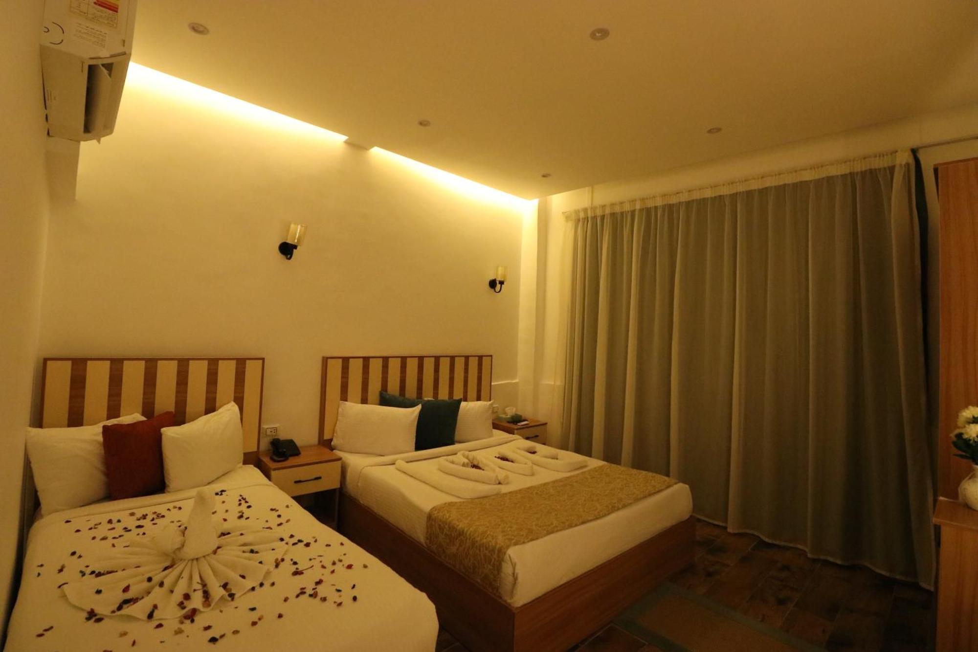 West Pyramids Hotel Kafret el-Gabal Dış mekan fotoğraf